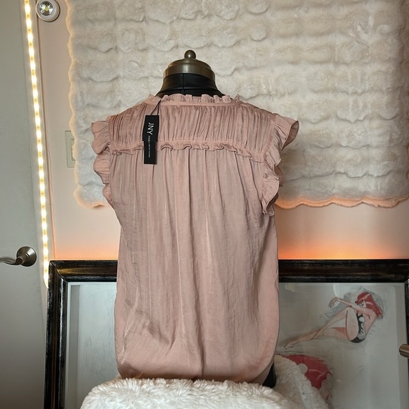 Jones New York Women's Pink Ruffle Sleeve Top NWT the tag is slightly damaged - Picture 5 of 8